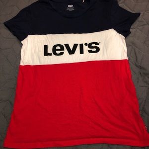 Levi top